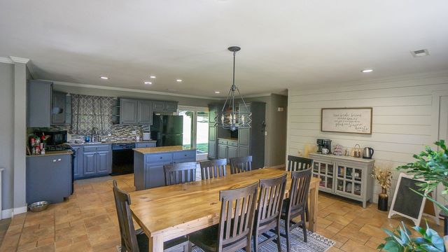 24 Sycamore Avenue, West Fork, AR 72774