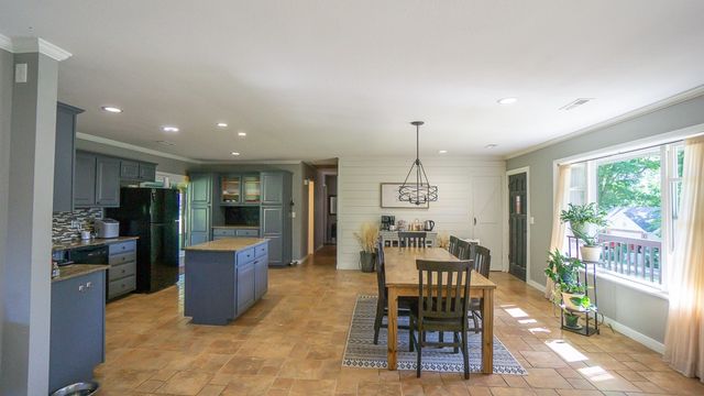 24 Sycamore Avenue, West Fork, AR 72774