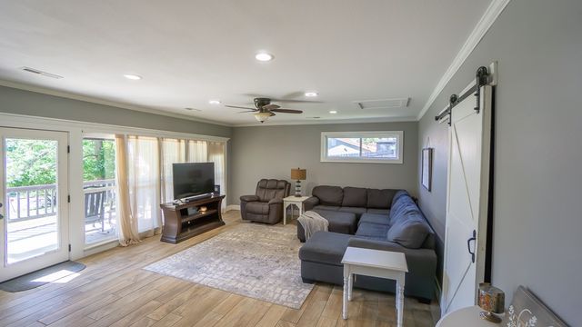 24 Sycamore Avenue, West Fork, AR 72774