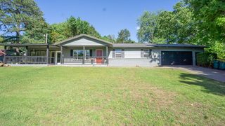 24 Sycamore Avenue, West Fork, AR 72774