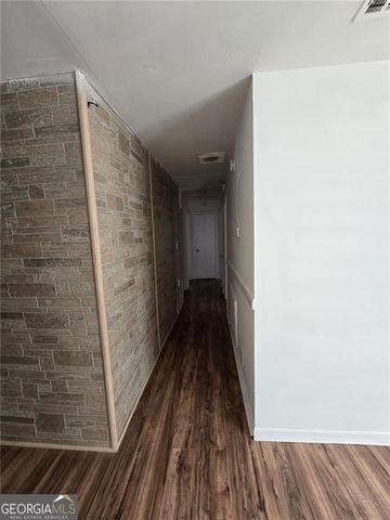 2850 Middleburg Drive Drive, Atlanta, GA 30349