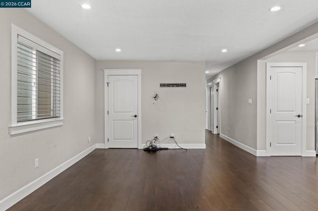 557 43Rd St, Oakland, CA 94609