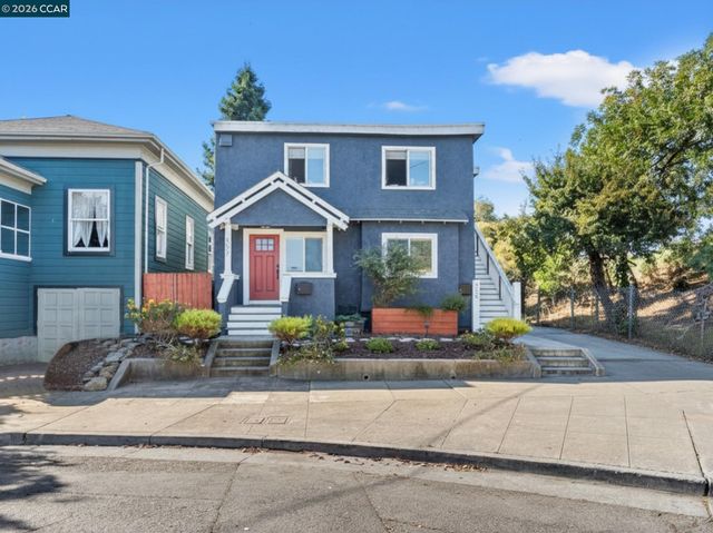 557 43Rd St, Oakland, CA 94609