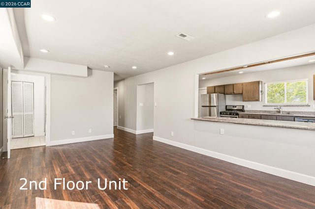 557 43Rd St, Oakland, CA 94609