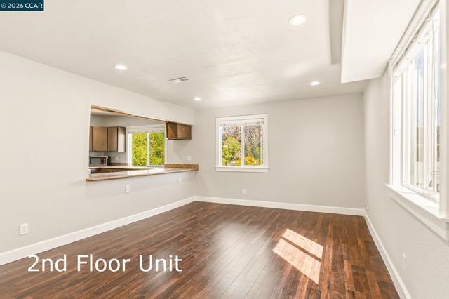 557 43Rd St, Oakland, CA 94609