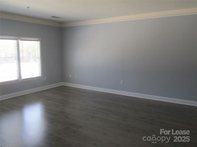 400 Clarice Avenue 345, Charlotte, NC 28204