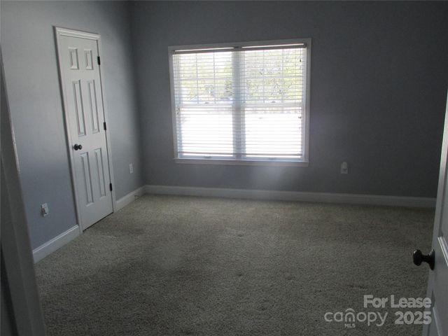 400 Clarice Avenue 345, Charlotte, NC 28204