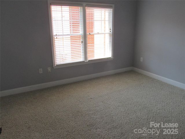 400 Clarice Avenue 345, Charlotte, NC 28204