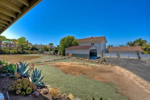 1761 Yucca Road, Oceanside, CA 92054