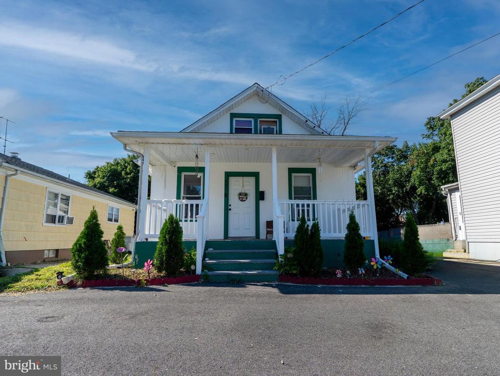721 FLORENCE, VINELAND, NJ 08360 — photo 3