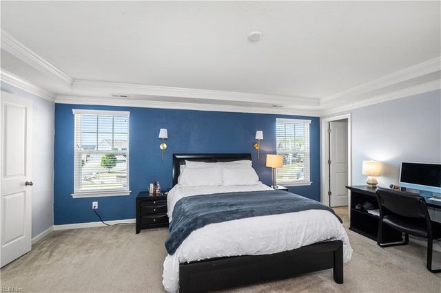 815 Angel Wing DR, Chesapeake, VA 23323