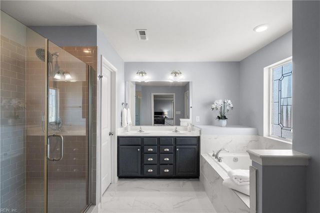 815 Angel Wing DR, Chesapeake, VA 23323