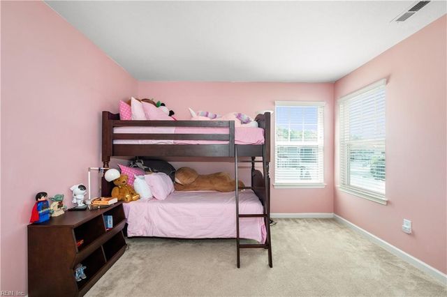 815 Angel Wing DR, Chesapeake, VA 23323