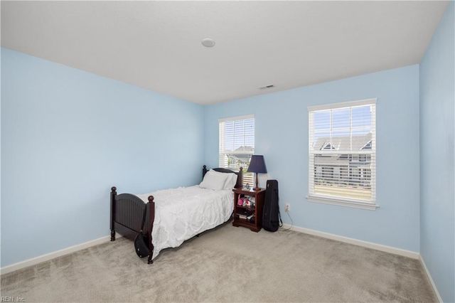 815 Angel Wing DR, Chesapeake, VA 23323