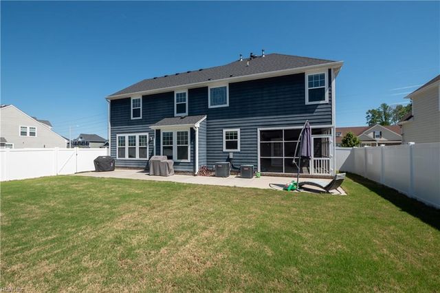 815 Angel Wing DR, Chesapeake, VA 23323