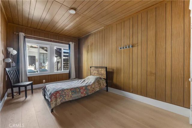 940 everett, Los Angeles, CA 90026