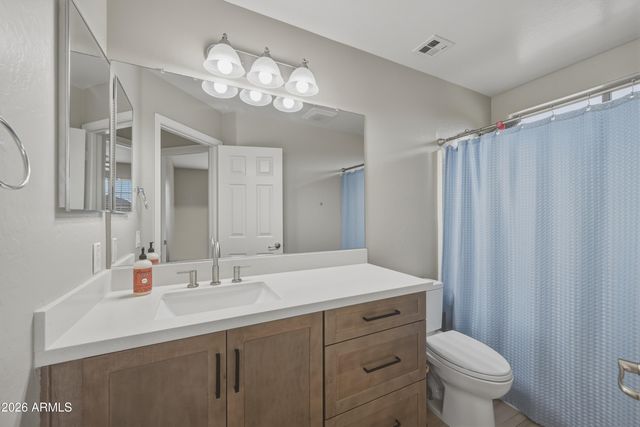 3868 S STALLION Drive, Gilbert, AZ 85297