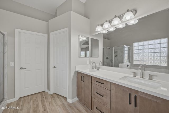 3868 S STALLION Drive, Gilbert, AZ 85297