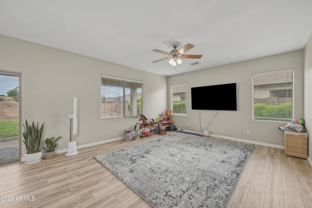 3868 S STALLION Drive, Gilbert, AZ 85297