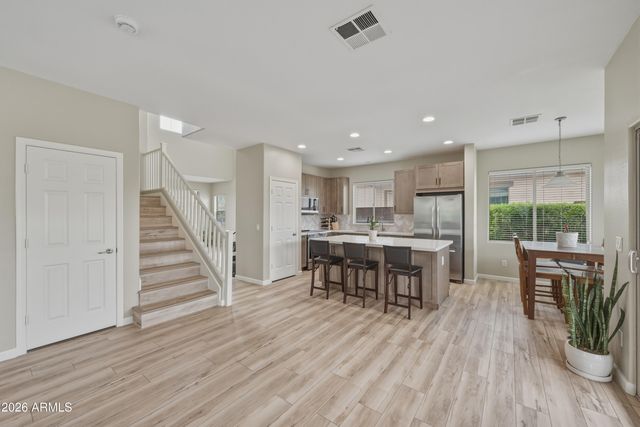 3868 S STALLION Drive, Gilbert, AZ 85297