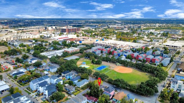 3012 Garrow Street, Houston, TX 77003