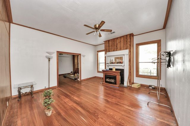 3012 Garrow Street, Houston, TX 77003