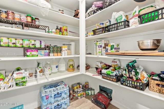 8998 W GARNET MOUNTAIN Drive, Casa Grande, AZ 85194