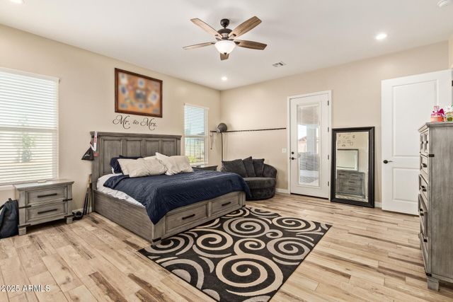 8998 W GARNET MOUNTAIN Drive, Casa Grande, AZ 85194