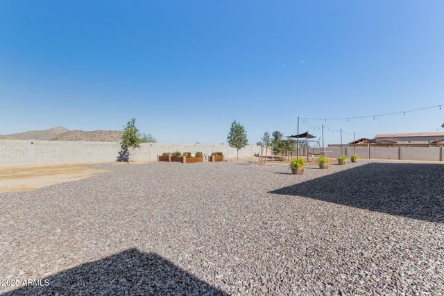 8998 W GARNET MOUNTAIN Drive, Casa Grande, AZ 85194