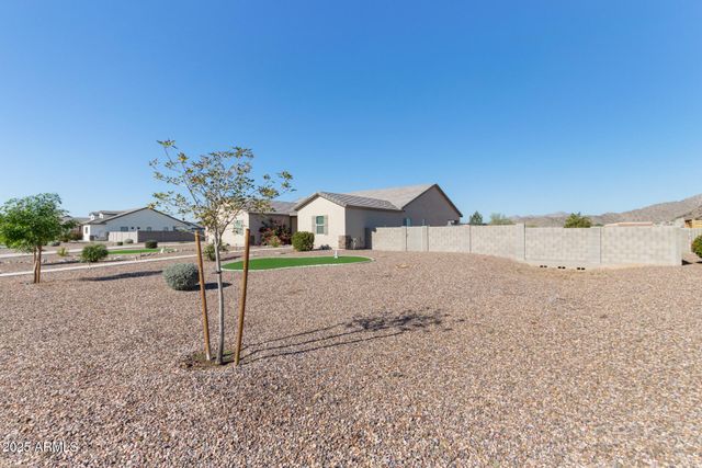 8998 W GARNET MOUNTAIN Drive, Casa Grande, AZ 85194