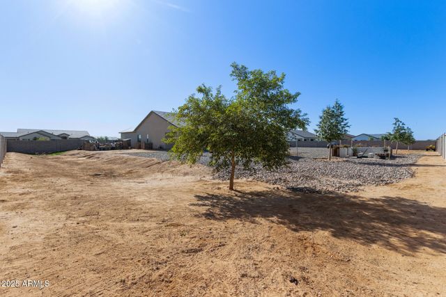 8998 W GARNET MOUNTAIN Drive, Casa Grande, AZ 85194