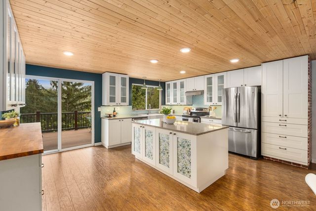 36631 SE Fall City Snoqualmie Road, Fall City, WA 98024