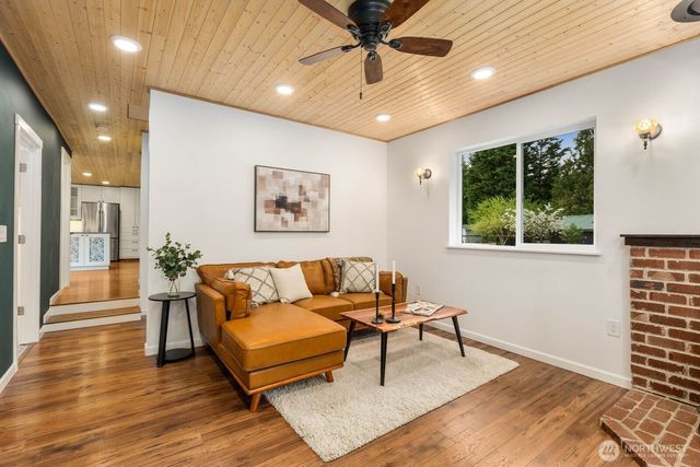 36631 SE Fall City Snoqualmie Road, Fall City, WA 98024