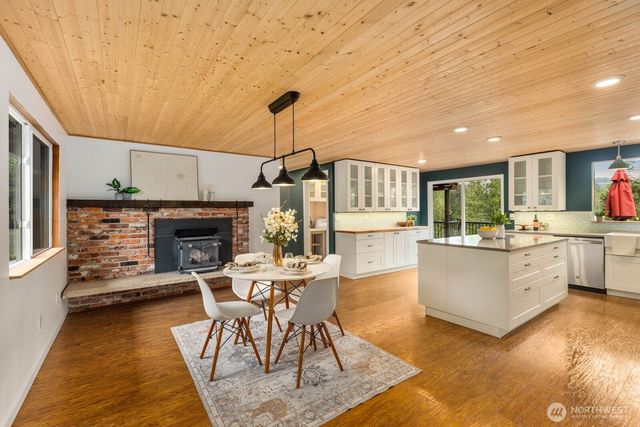 36631 SE Fall City Snoqualmie Road, Fall City, WA 98024