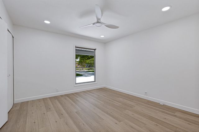 919 Wedgewood Way, Richardson, TX 75080