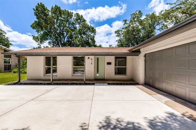 919 Wedgewood Way, Richardson, TX 75080