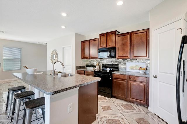 359 CASCADE BEND DRIVE, Ruskin, FL 33570