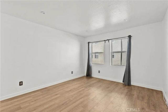 18209 Sierra 95, Canyon Country, CA 91351