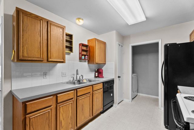 304 Azalea Trail, Whitehouse, TX 75791