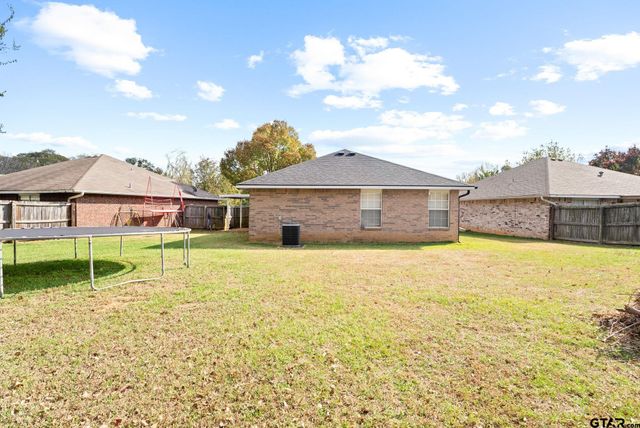304 Azalea Trail, Whitehouse, TX 75791