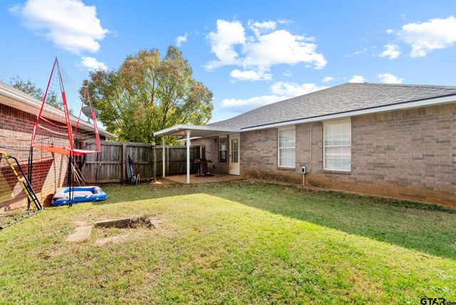 304 Azalea Trail, Whitehouse, TX 75791