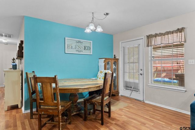 304 Azalea Trail, Whitehouse, TX 75791