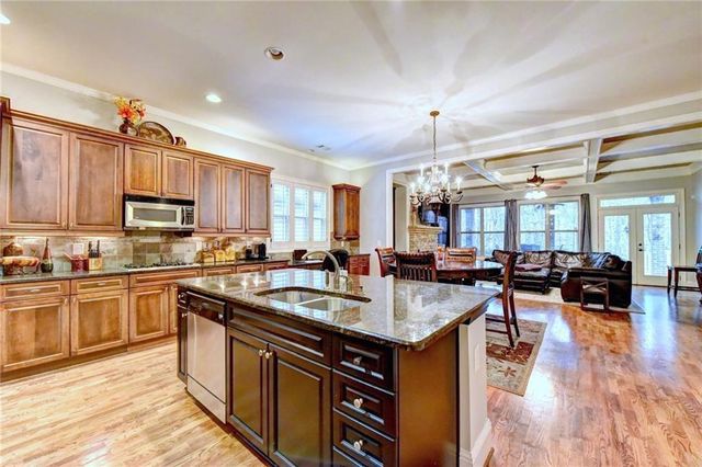 1598 LeGrand Circle, Lawrenceville, GA 30043
