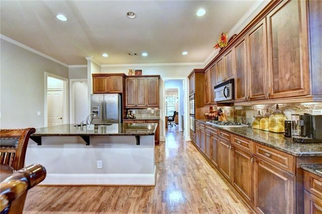 1598 LeGrand Circle, Lawrenceville, GA 30043