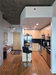 250 Pharr NE Road 1816, Atlanta, GA 30305