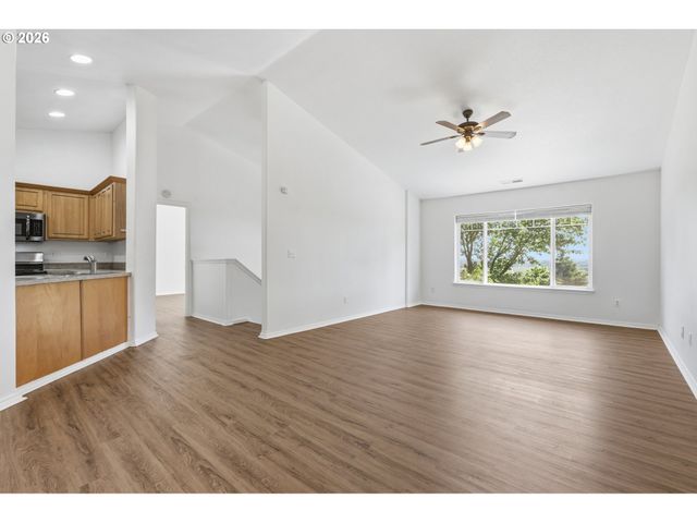 3047 WALLACE Rd Nw, Salem, OR 97304