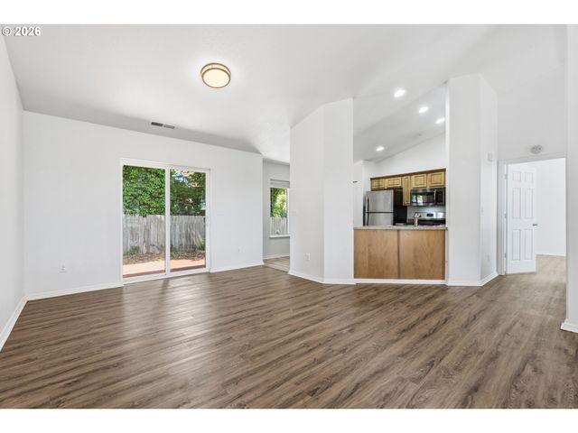 3047 WALLACE Rd Nw, Salem, OR 97304
