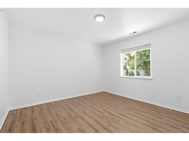 3047 WALLACE Rd Nw, Salem, OR 97304