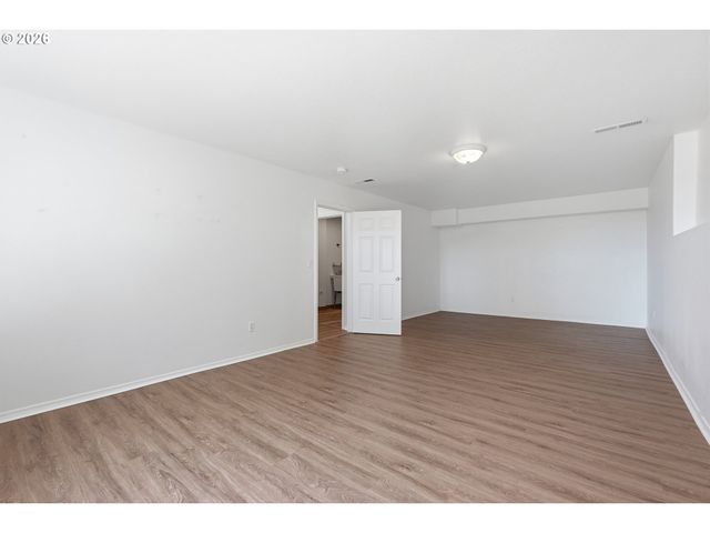 3047 WALLACE Rd Nw, Salem, OR 97304