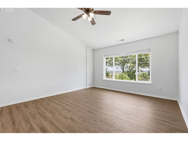 3047 WALLACE Rd Nw, Salem, OR 97304